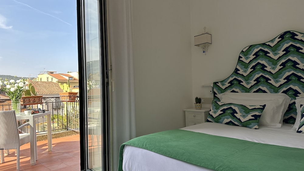 Hotel Villa Di Sorrento 38/60