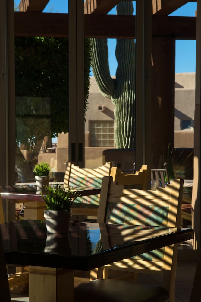 Inn at Eagle Mountain 26/32