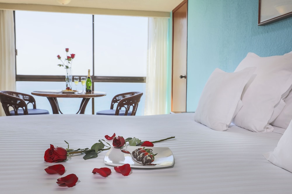 Barcelo Ixtapa 55/78