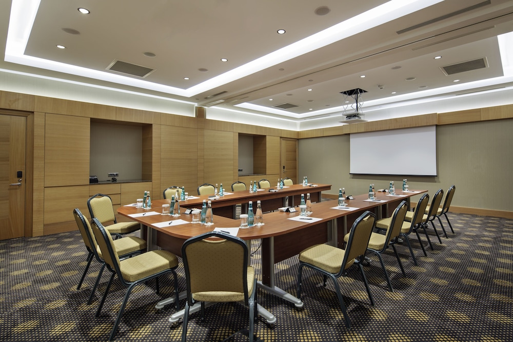 Movenpick Malatya Hotel 32/35