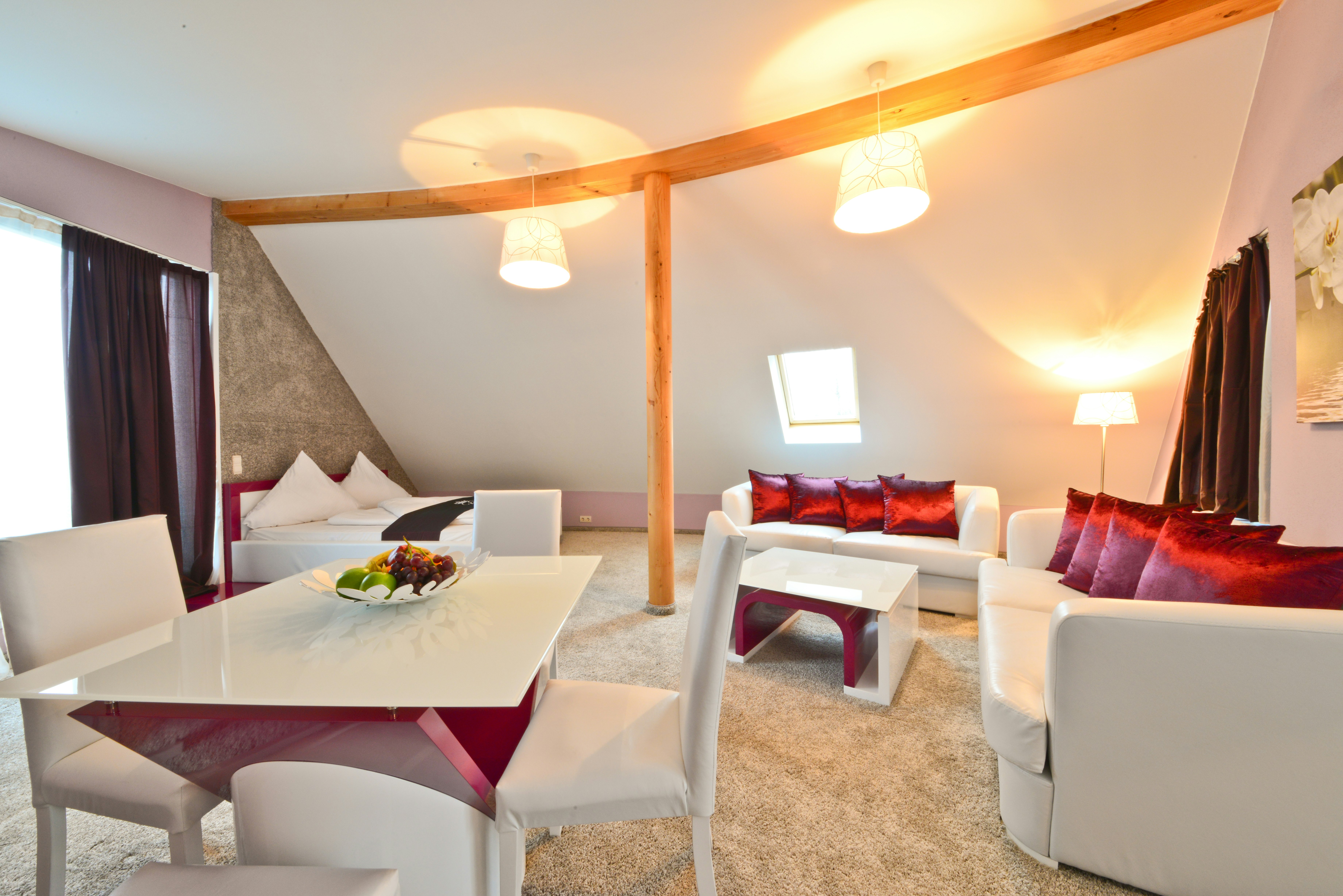 Empress Boutique Hotel 46/65