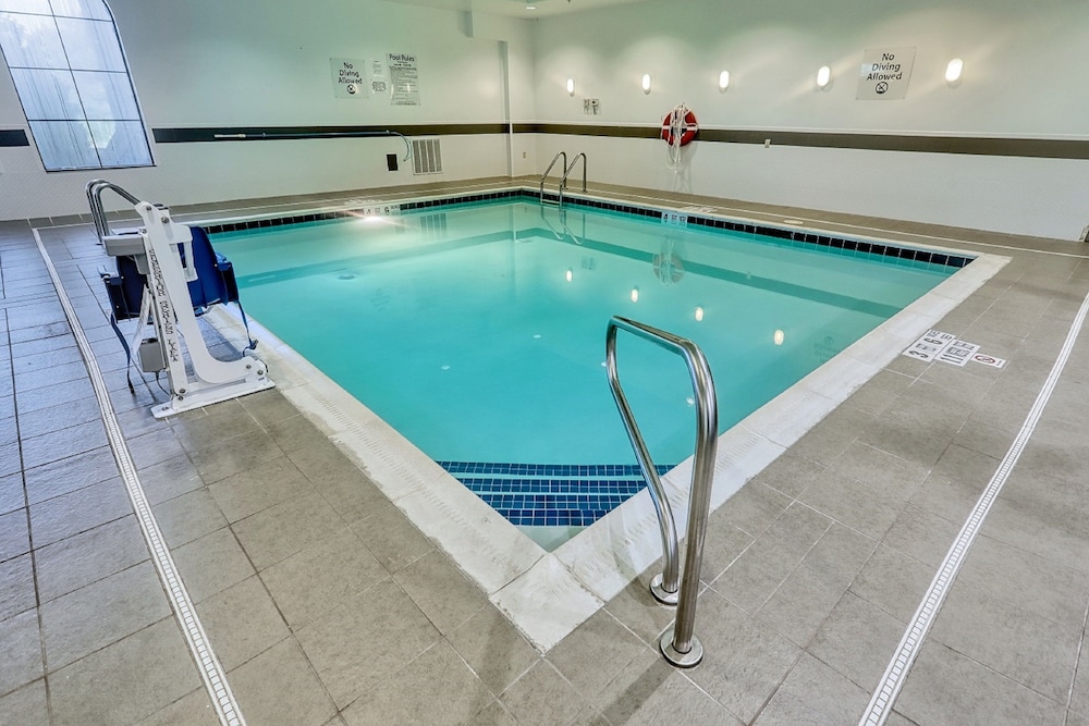 Holiday Inn Express Hotel And Suites Batavia Darien Lake 3/54