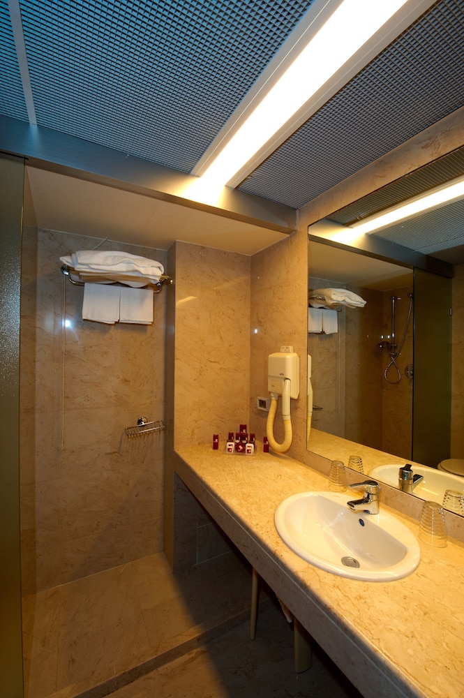 Splendid Hotel La Torre 27/33