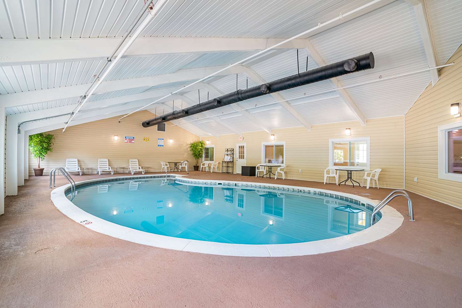 Quality Inn North Conway, NH 20/33