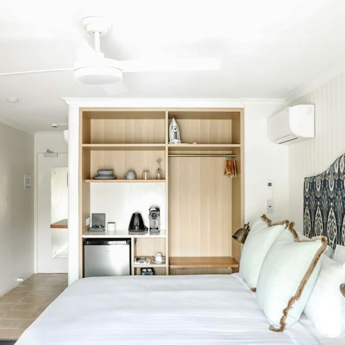 Lord Byron Resort 20/60