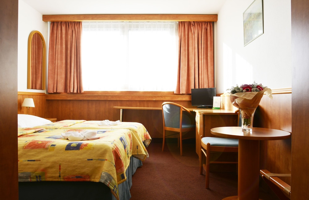Olympik Hotel 27/68