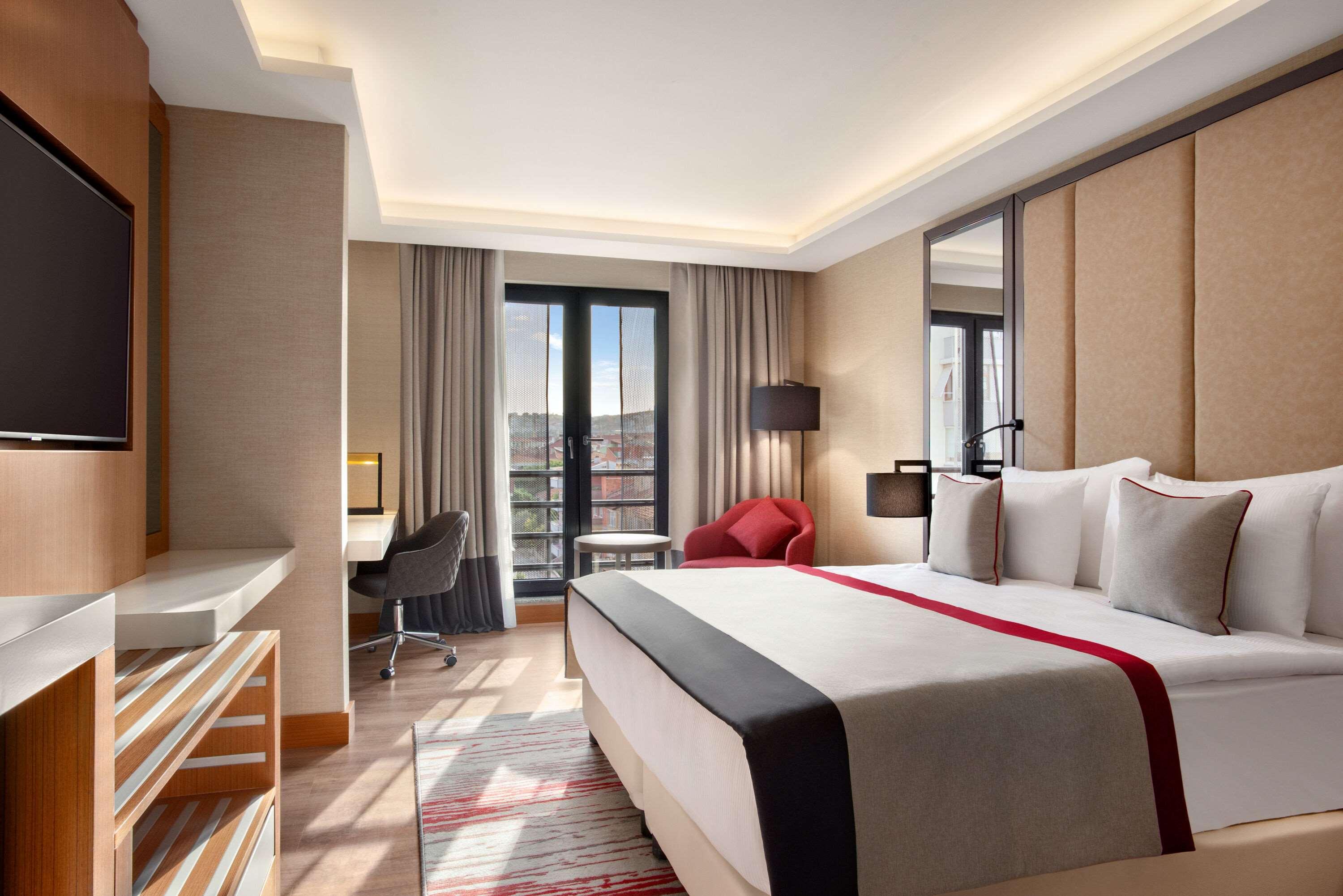 Room, Double Bed