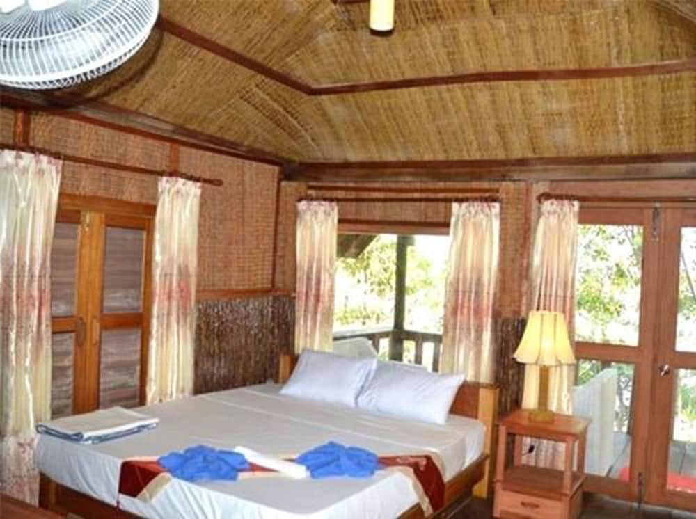 Palm Beach Bungalow Resort 25/66