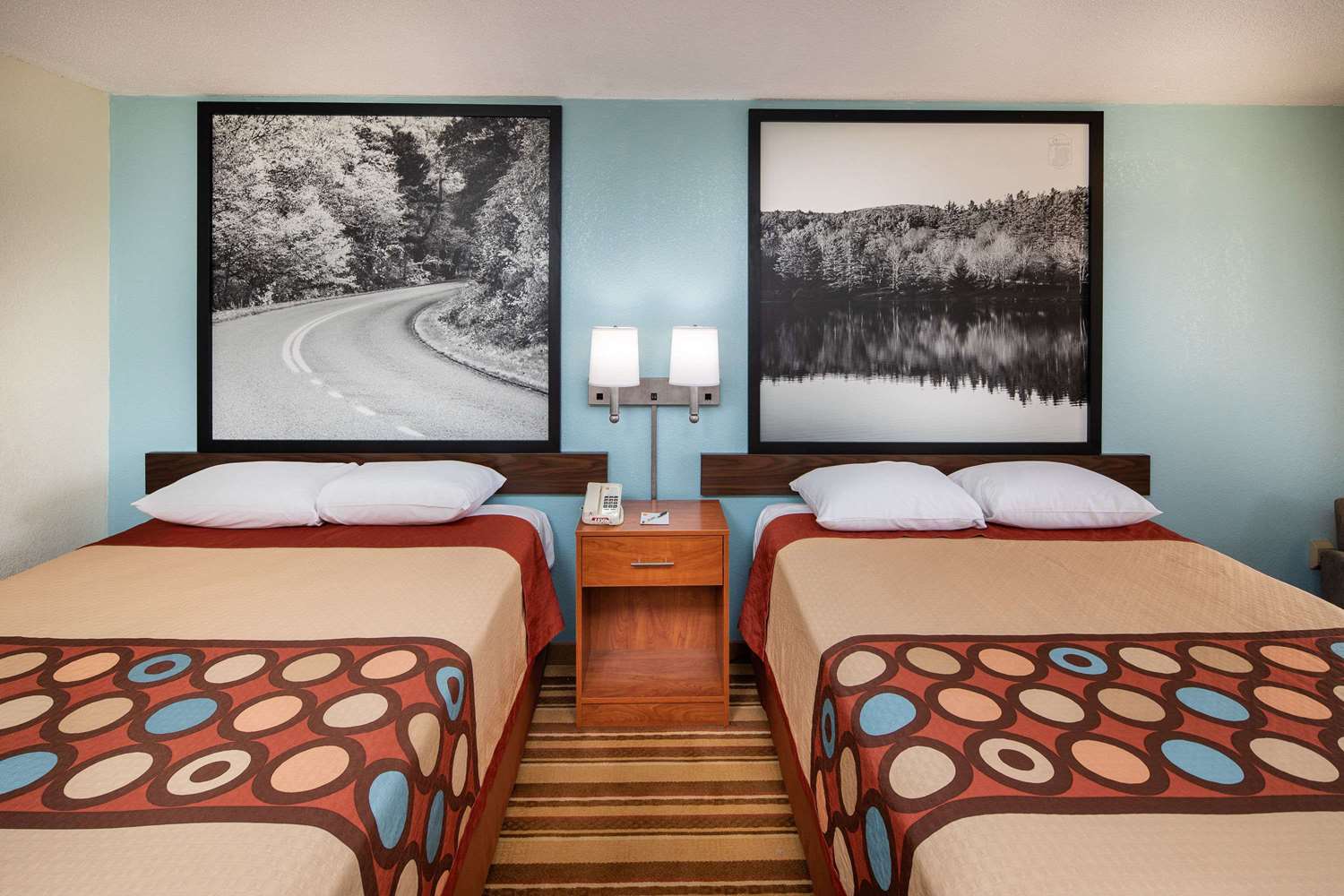 Super 8 by Wyndham Burlington NC 6/11