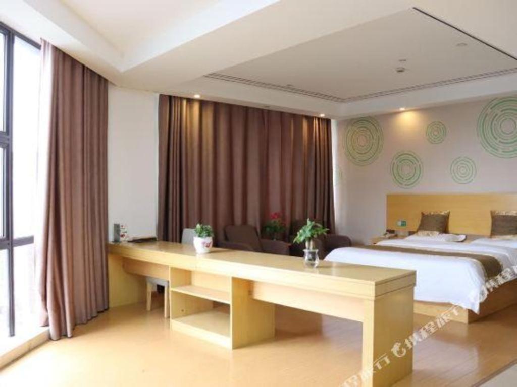 GreenTree Inn ShangHai Fengxian District XiaoTang Road Hotel 27/50