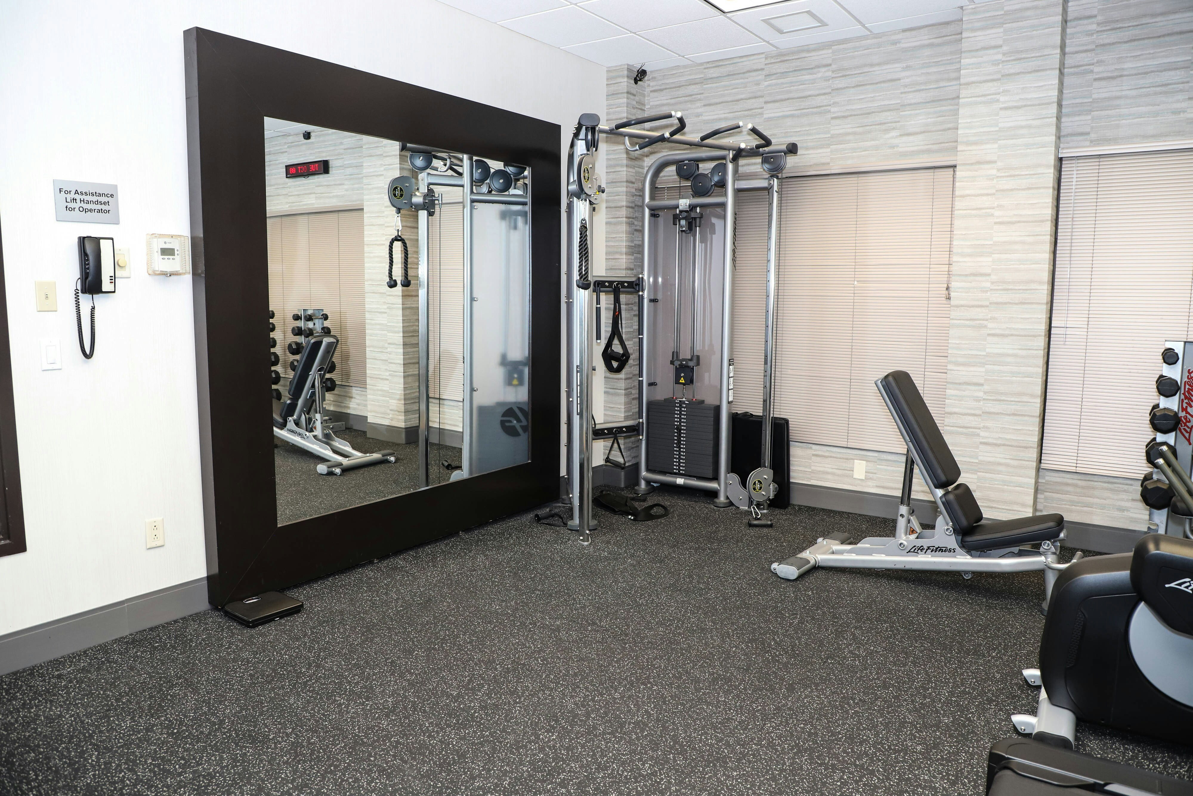Courtyard By Marriott Toronto Brampton 18/43