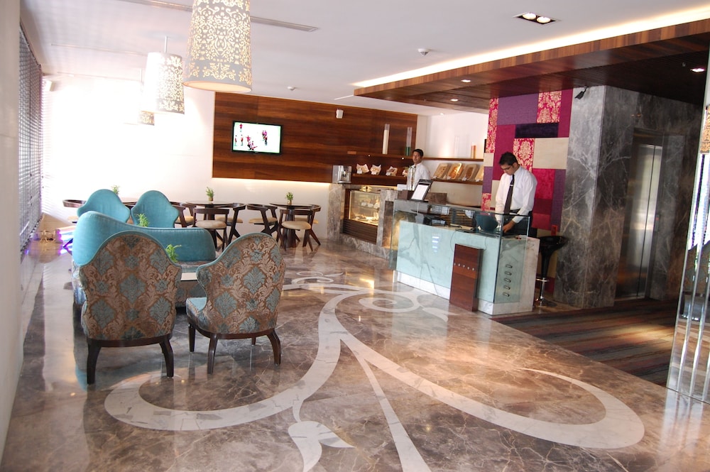 Maya Hotel 39/61