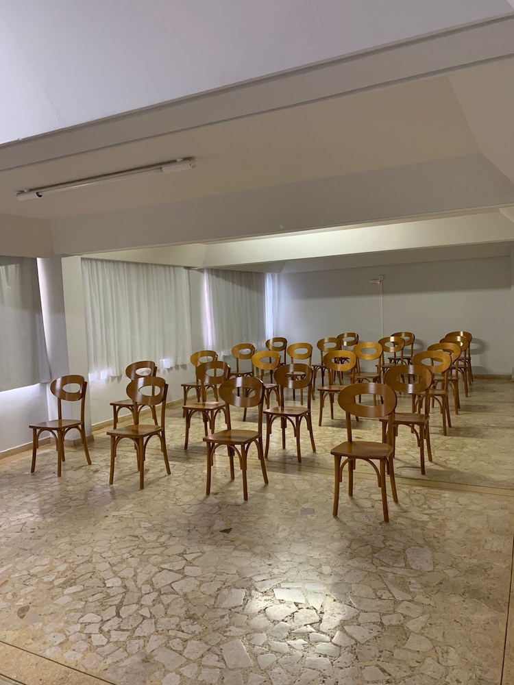 Hotel Doral Apucarana 28/38