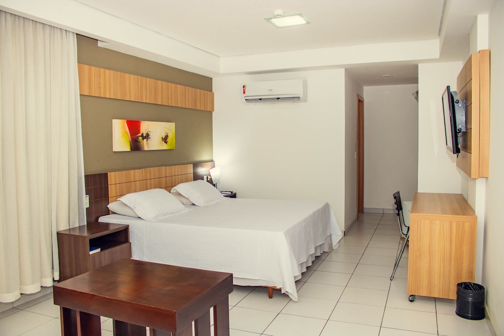 Delcas Hotel 26/68