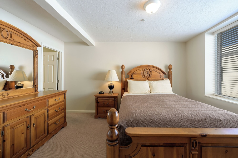 1 BEDROOM, DELUXE, APARTMENT