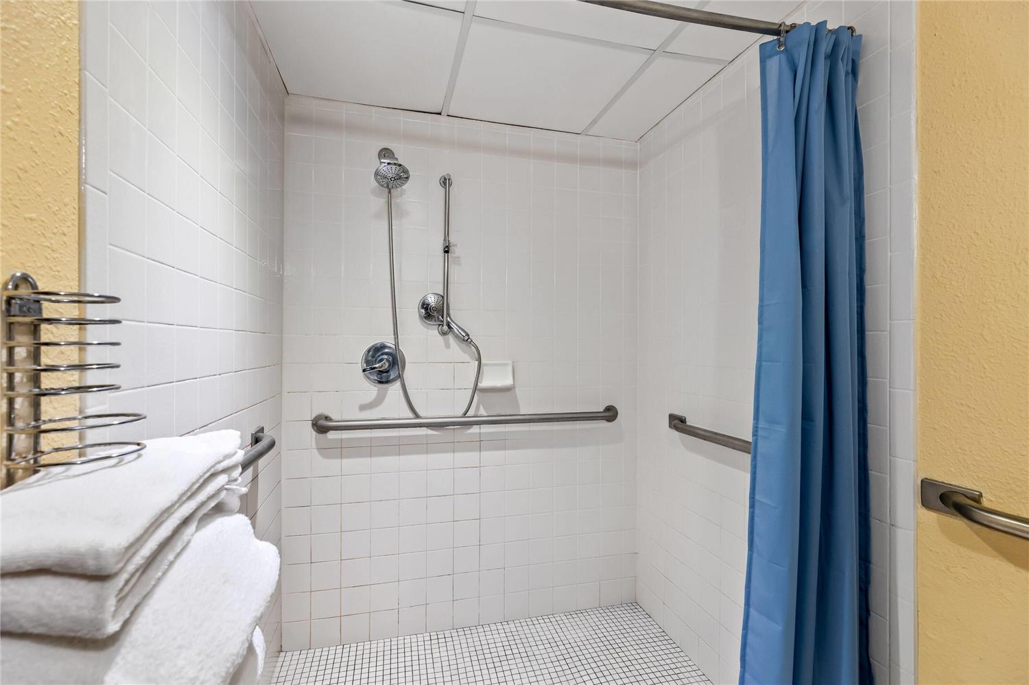 Days Inn by Wyndham Salina South 60/60