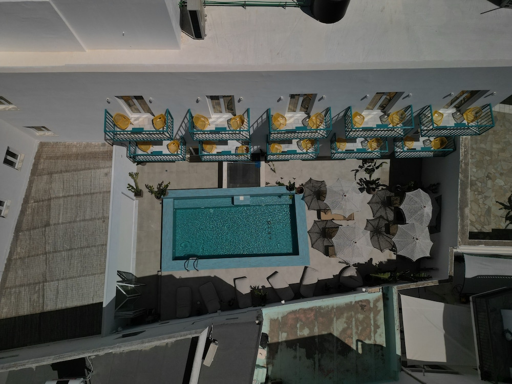 Play Paros, a member of Brown Hotels 47/62