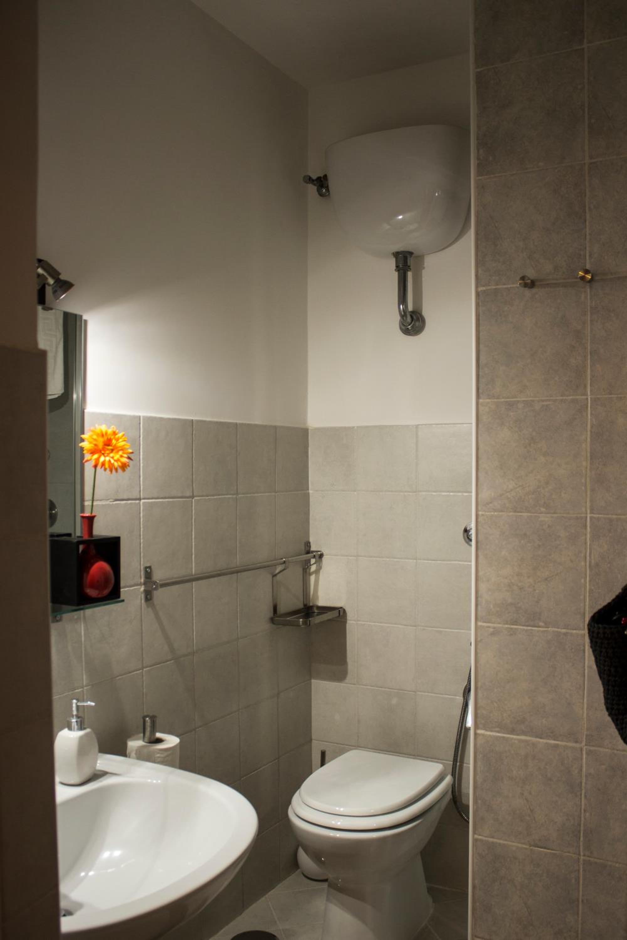 Family, External Bathroom