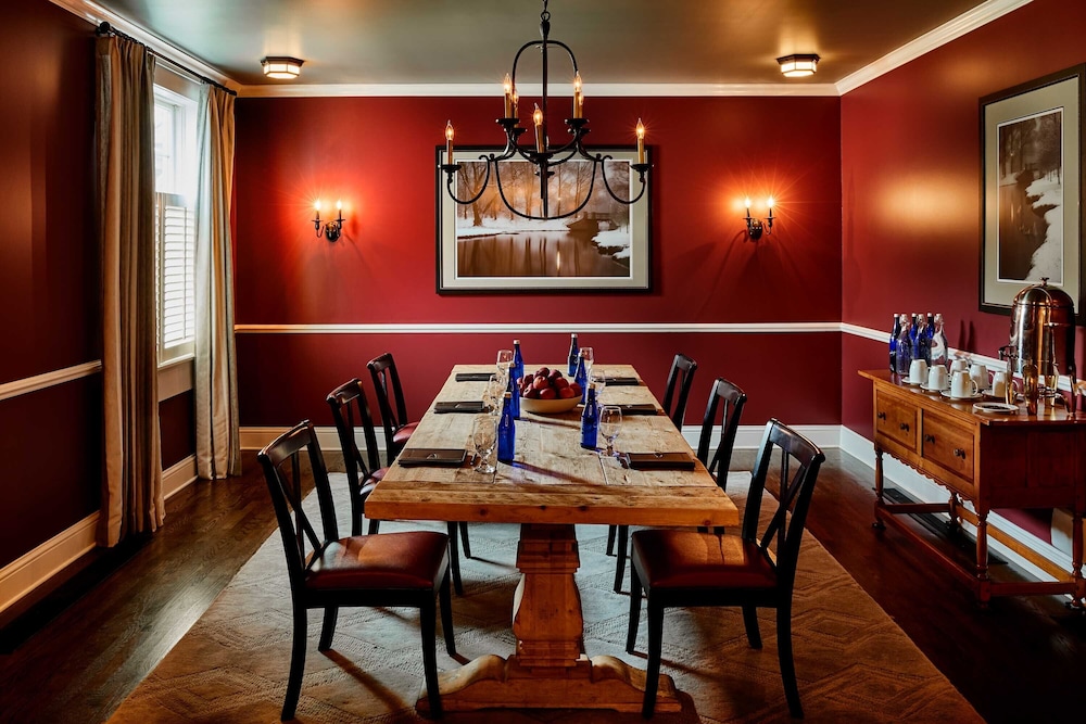 Colgate Inn 40/50