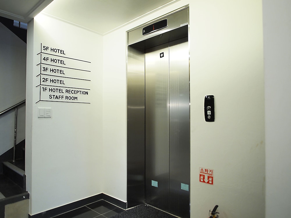 HOTEL PARK HILL MYEONGDONG 19/50