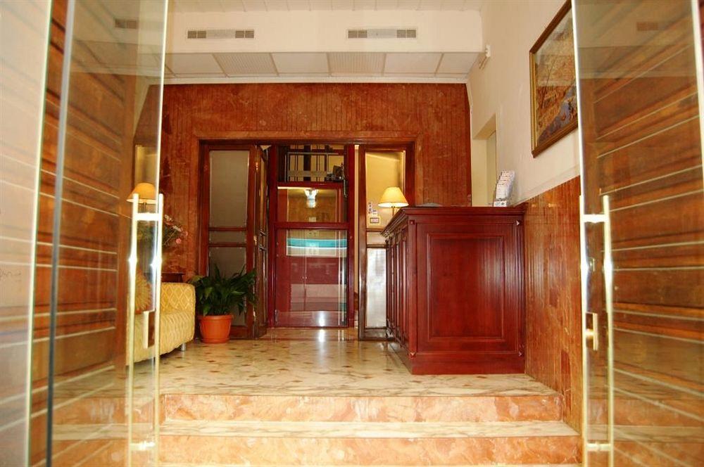Lobby at Astor, FLORENCE