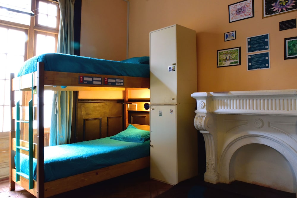Santiago Backpackers 29/50