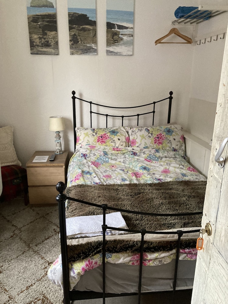 Acapulco Rooms 17/33