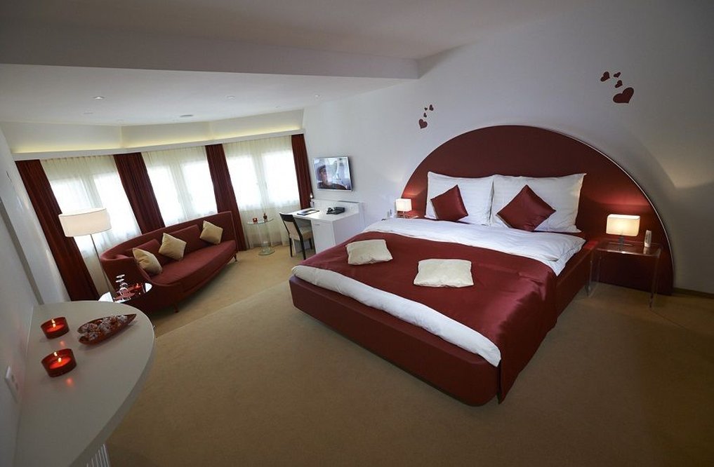 Hotel Krone 4/13