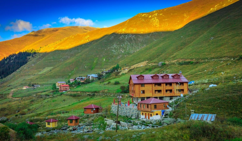Yedigoller Hotel & Restaurant 6/47