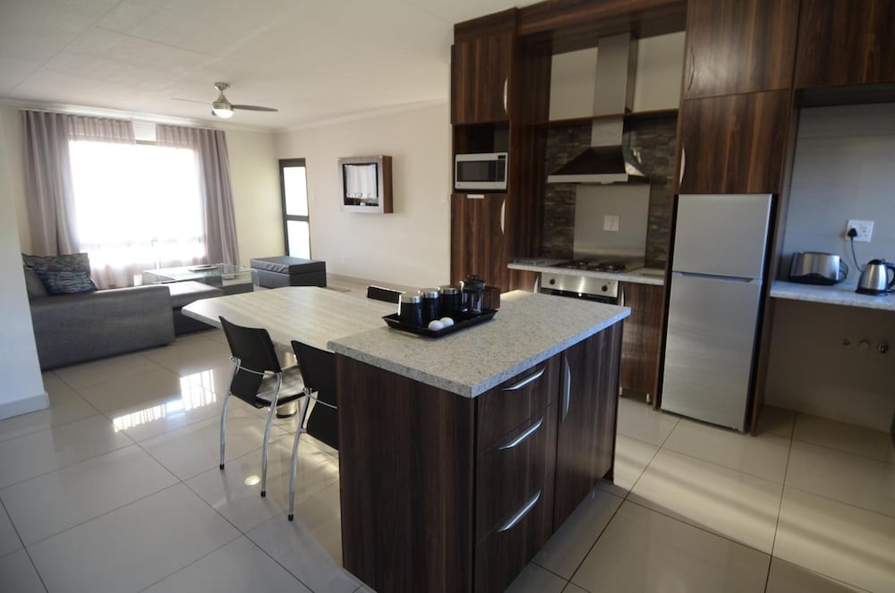 Hillside Executive Accommodation 59/59
