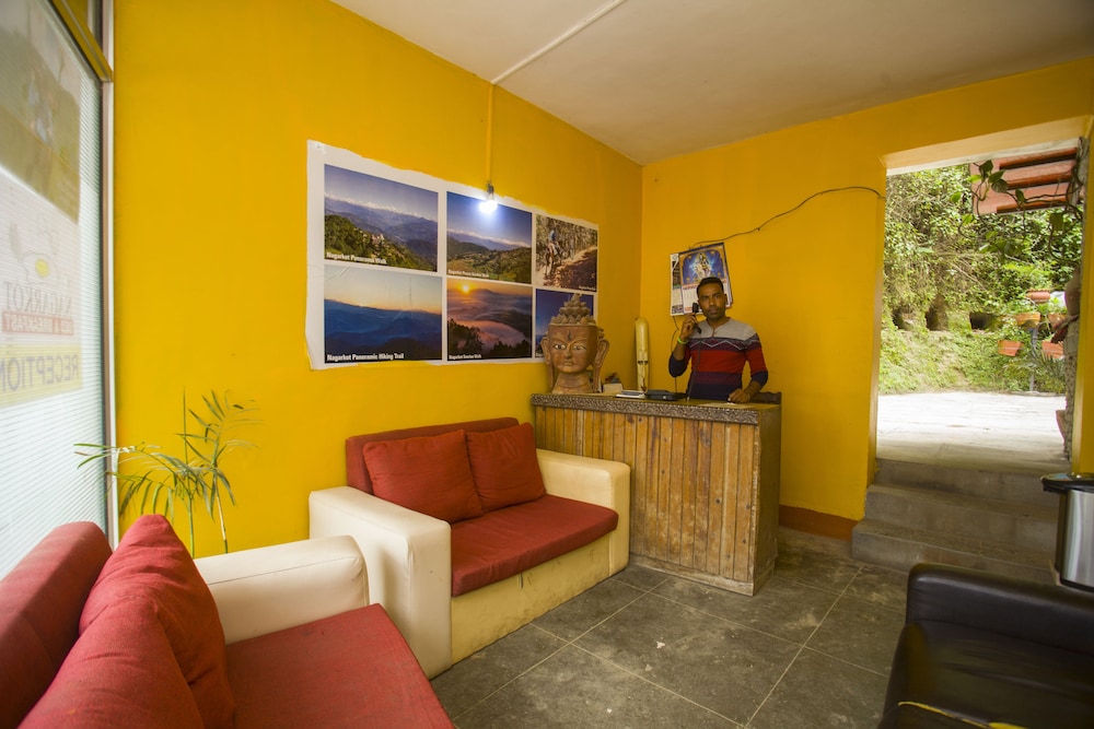 Langtang View Nagarkot Bed Breakfast 24/37