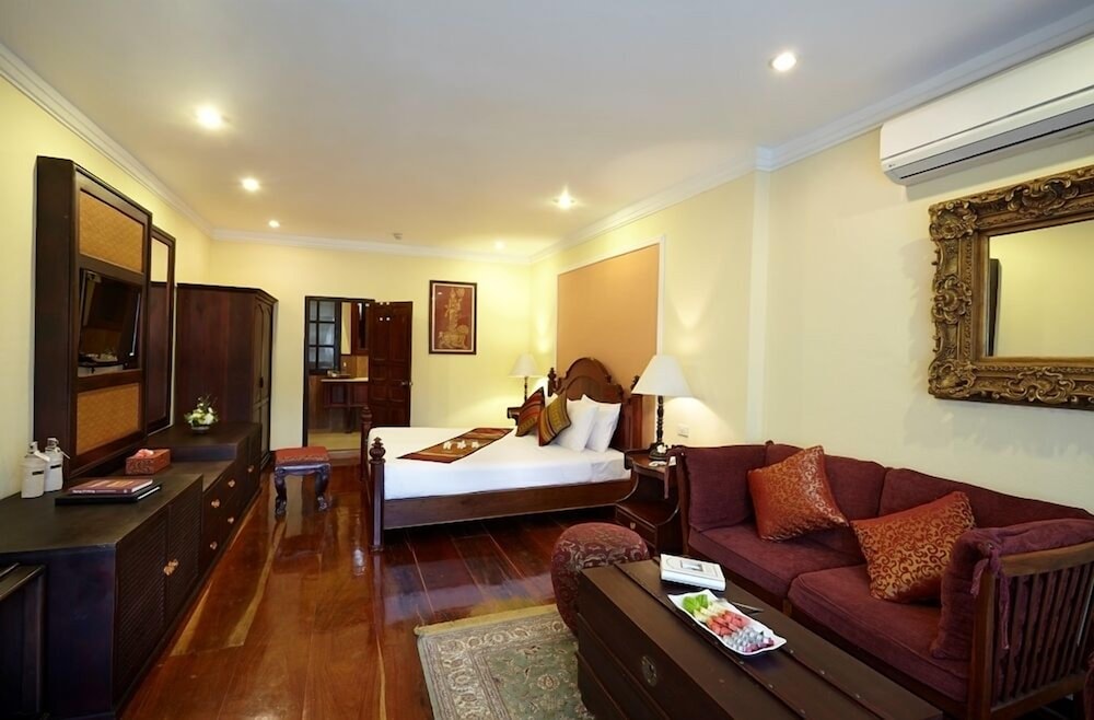 VILLA SANTI HOTEL 8/32