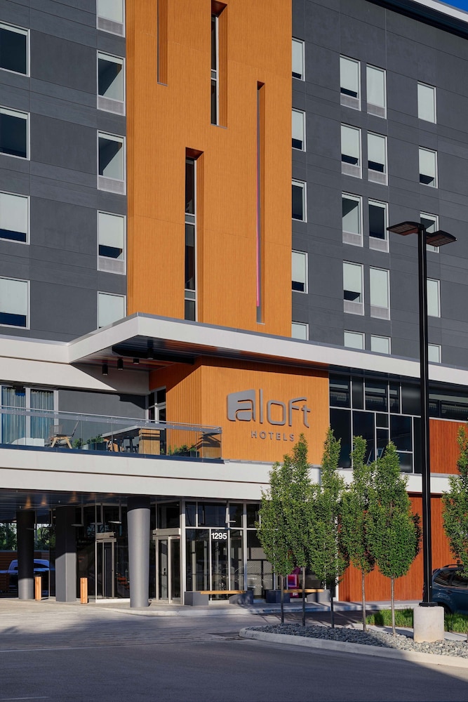 Aloft Columbus University District 3/53