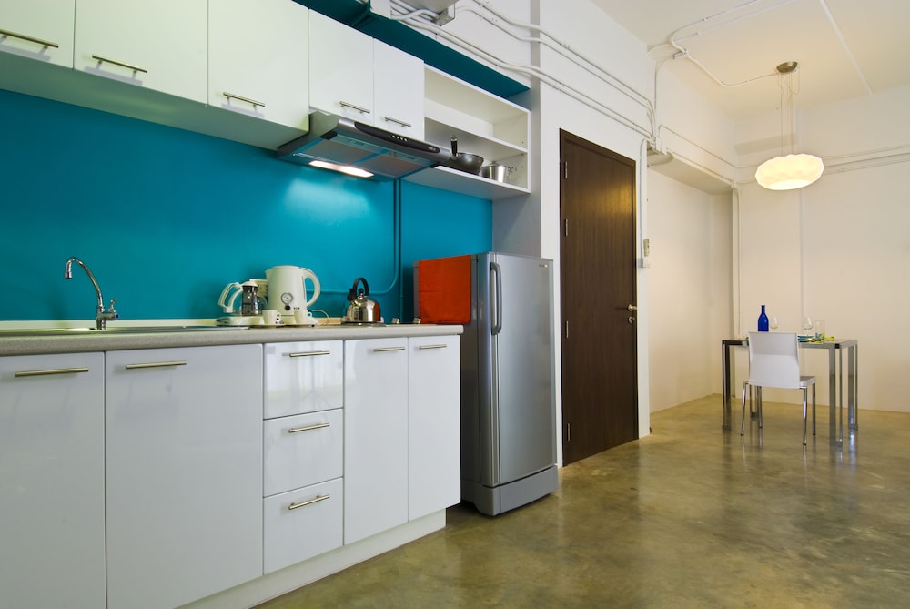 T Series Place Serviced Apartment 4/34