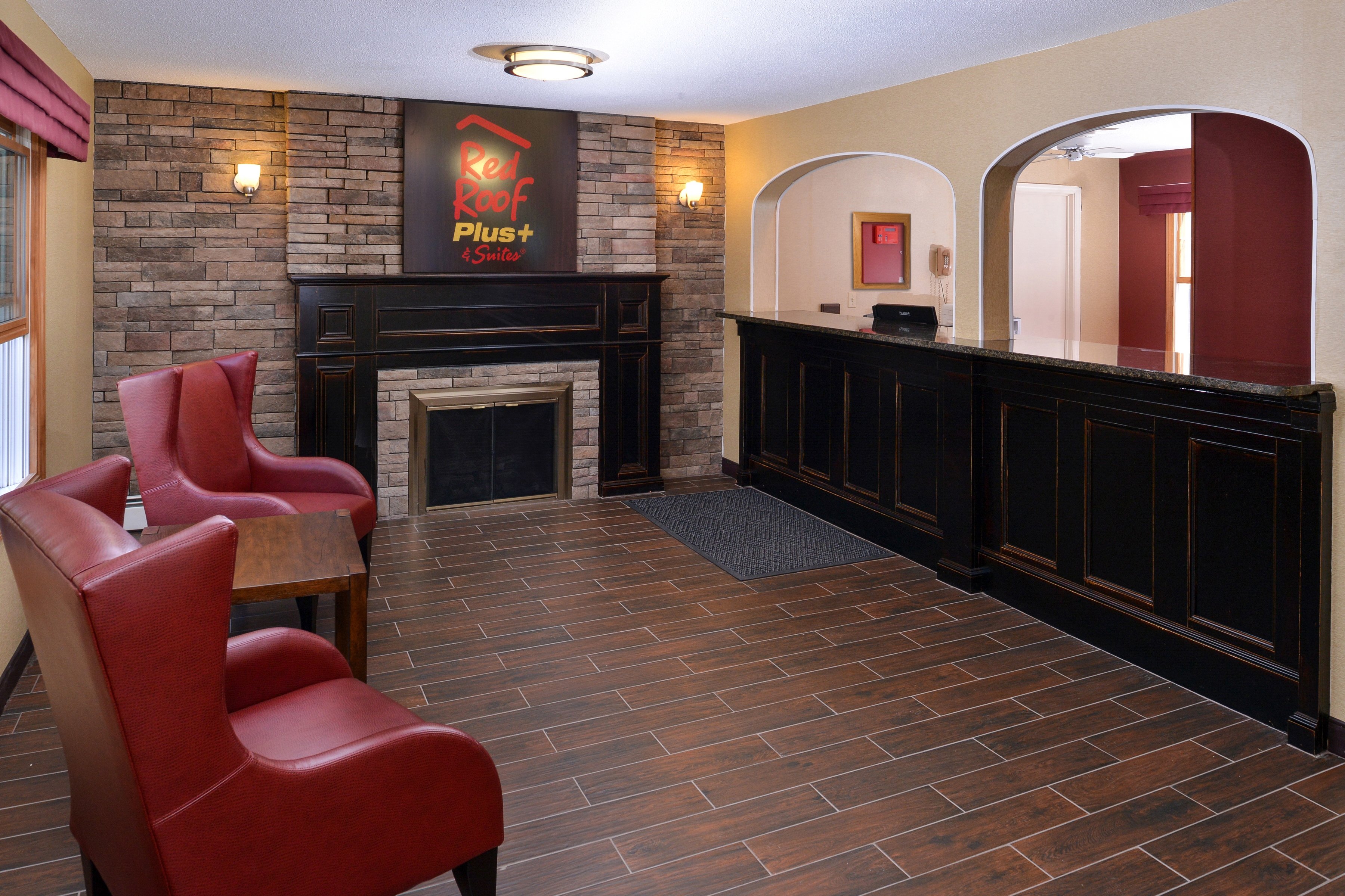 Red Roof Inn Plus and Suites Guilford 4/8