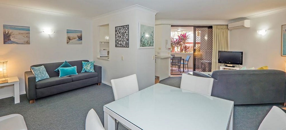 Burleigh On the Beach Apartments 38/62