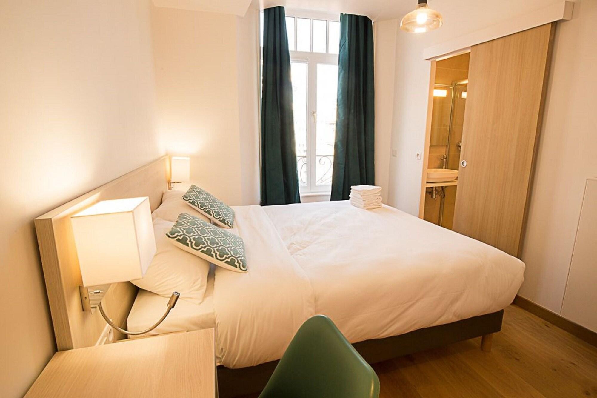 Hotel Ambassadeur 16/22