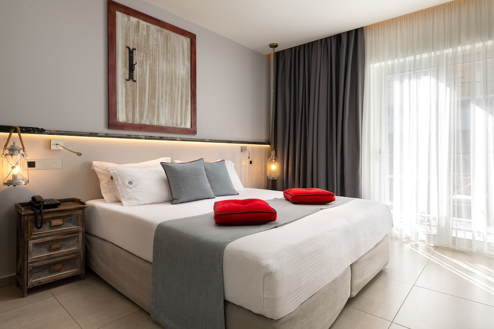 Elakati Luxury Boutique Hotel - Adults Only 8/34