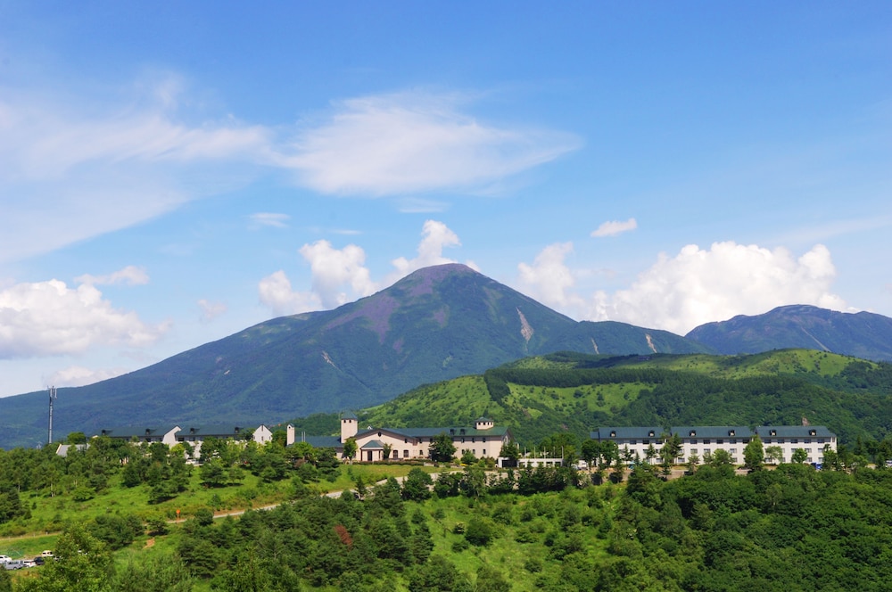 Sky Park Hotel 33/34