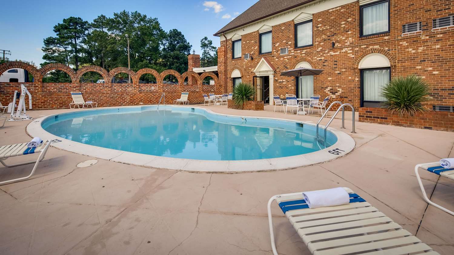 Best Western Plus Governor's Inn 11/14