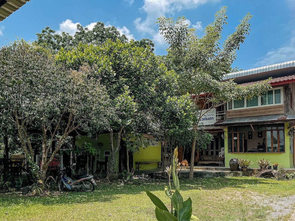 Kanta Hill Resort 11/56