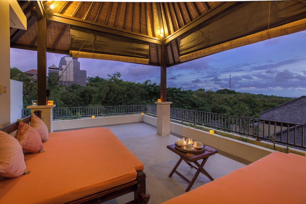 The Reika Villa 43/69