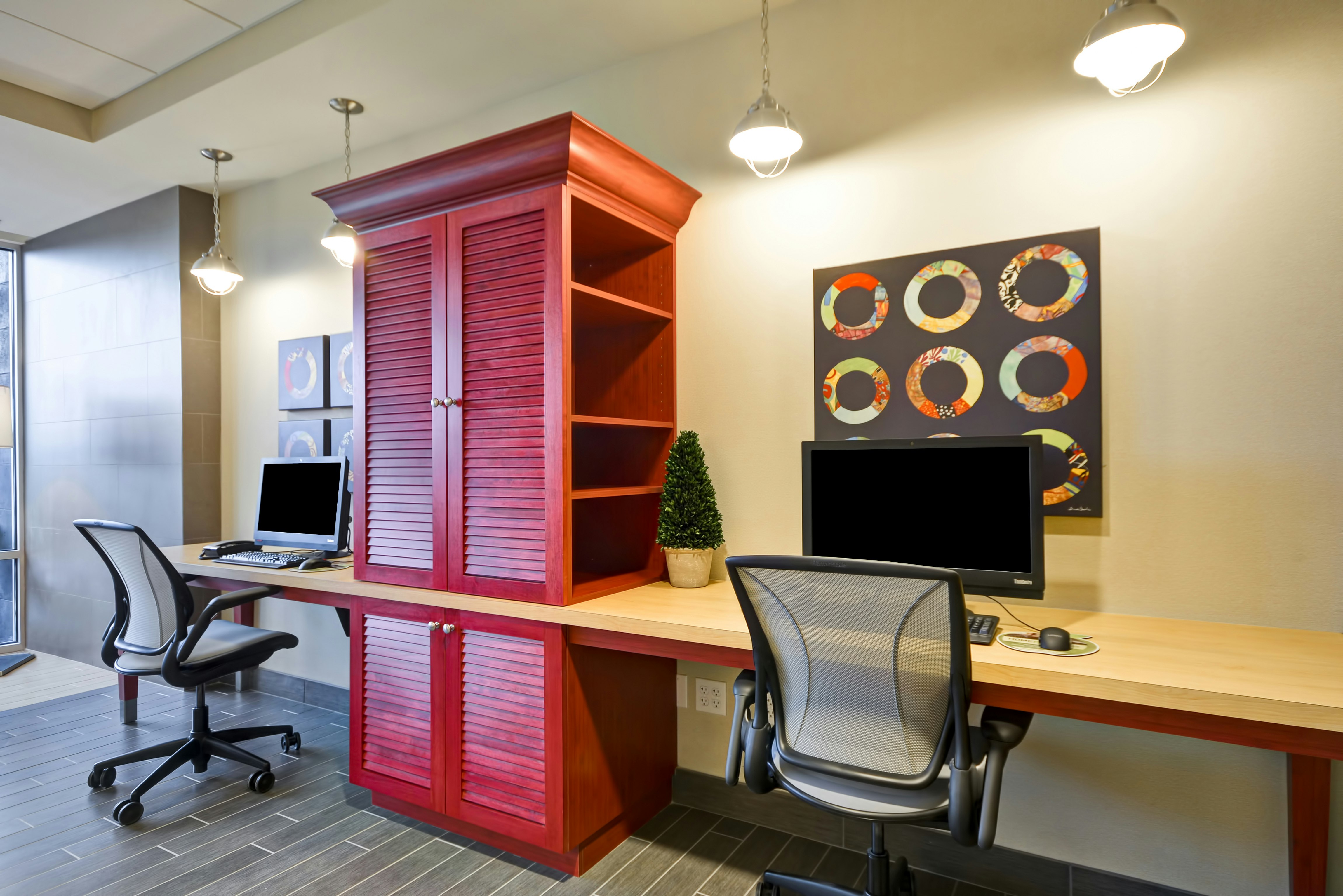 Home2 Suites By Hilton Rapid City 52/59