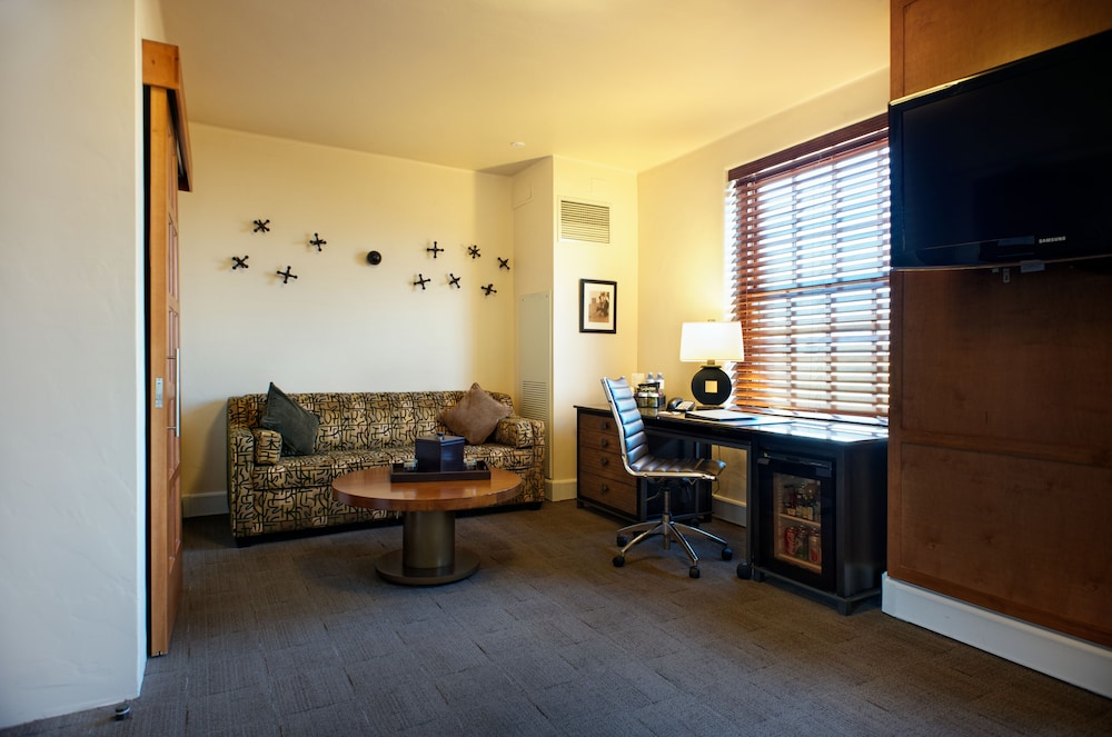 Hotel Andaluz Albuquerque, Curio Collection by Hilton 33/55