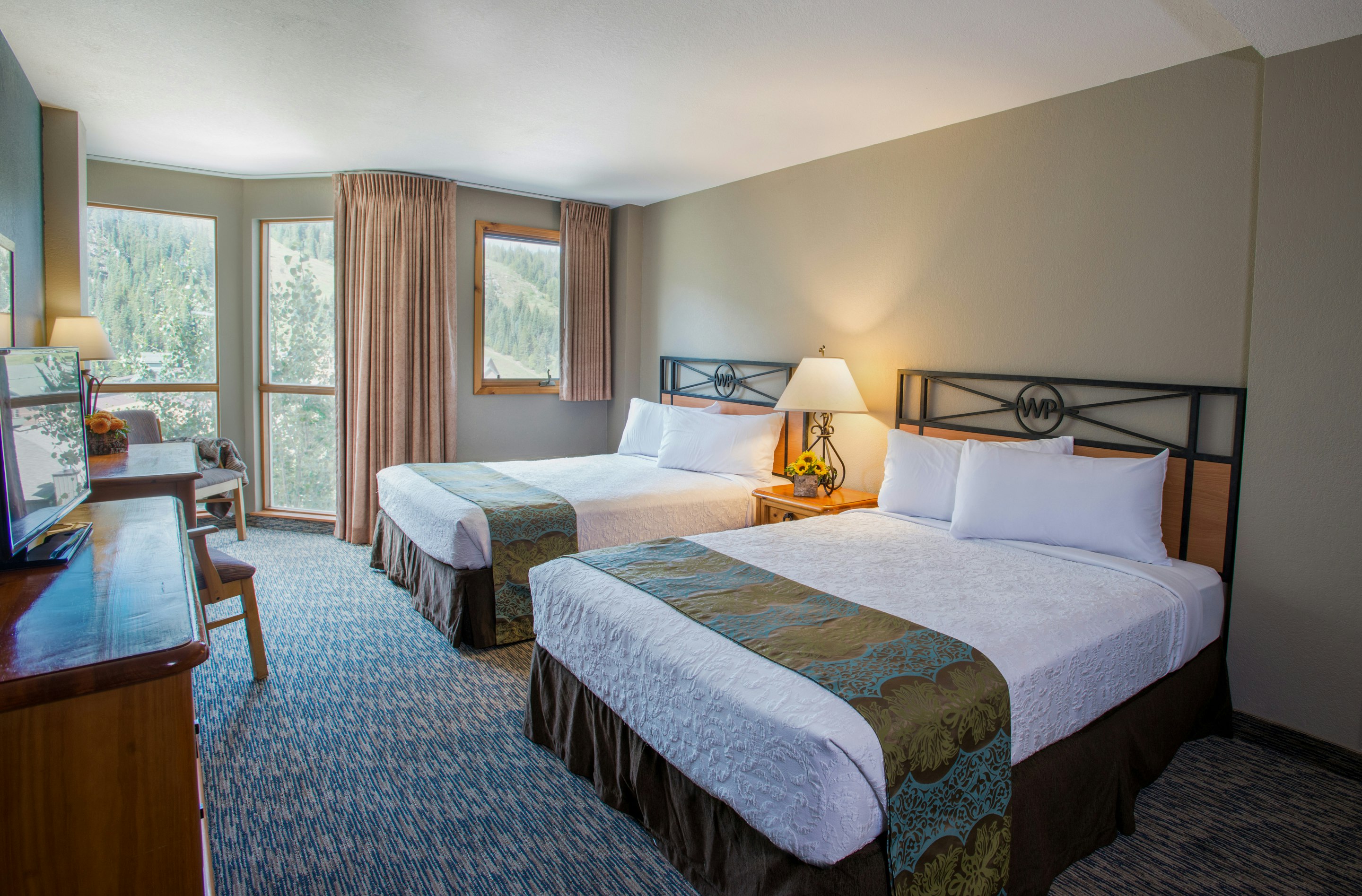 Winter Park Mountain Lodge 9/37
