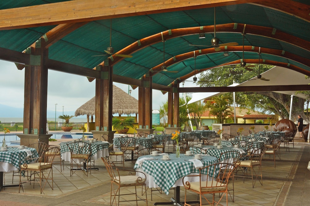 HOTEL REAL DE CHAPALA 30/42