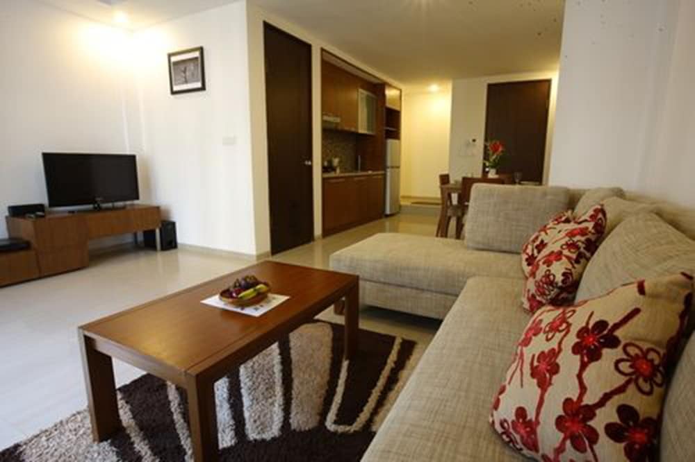 Seminyak Townhouse Bali 7/31