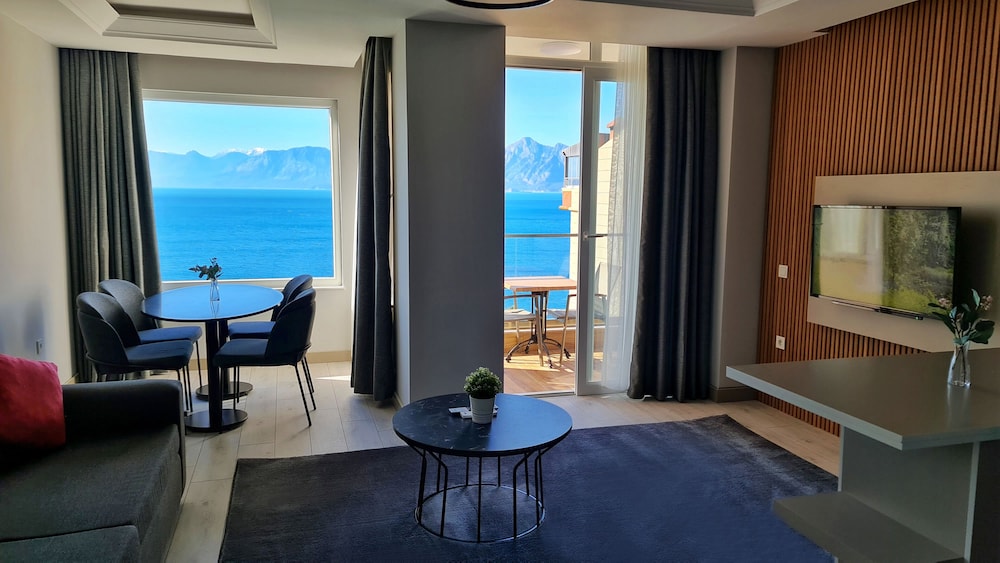 Letstay Panorama Suites 36/50
