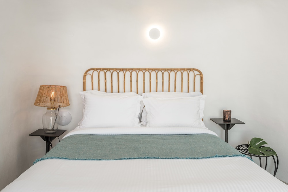 COCOON SUITES 16/68