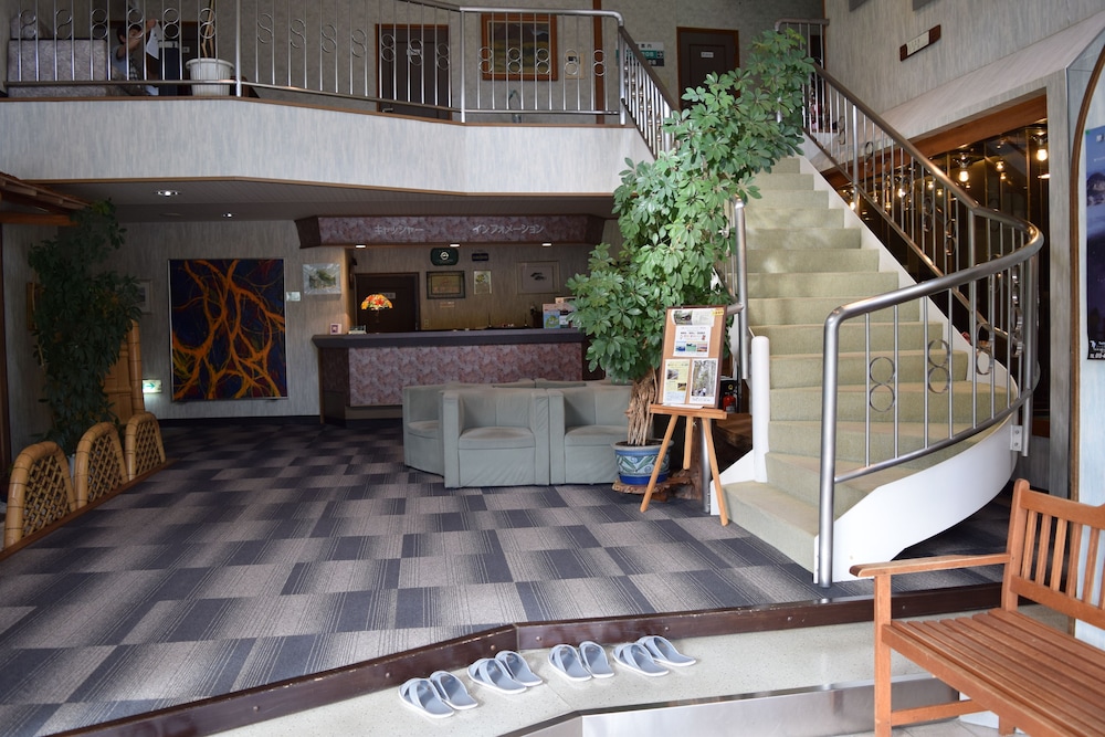 Hotel Parkway 5/50